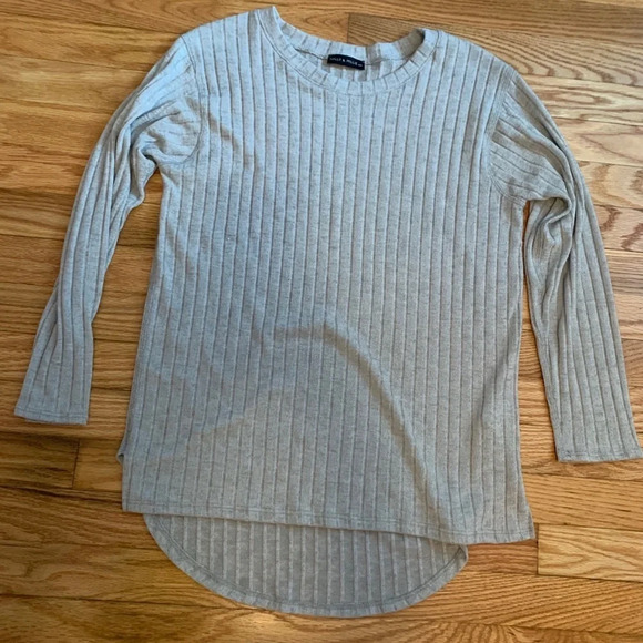 Nally & Millie Ribbed long sleeve - Picture 2 of 6